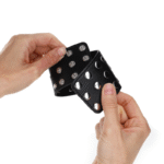 Riešo suvaržymai su Snap, pilni kniedžių, juodi, 19–24 cm