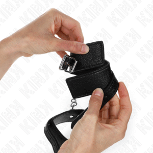 Gyvatės rašto juodi riešo suvaržymai, reguliuojami 20–28 cm